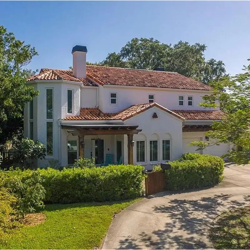 1614 Brightwaters Blvd. NE St. Petersburge, FL 33704
